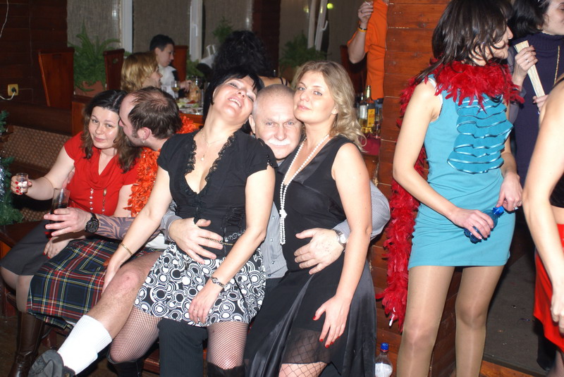 Раскошные фото. Предвстреча НГ в Шале 2009-2010