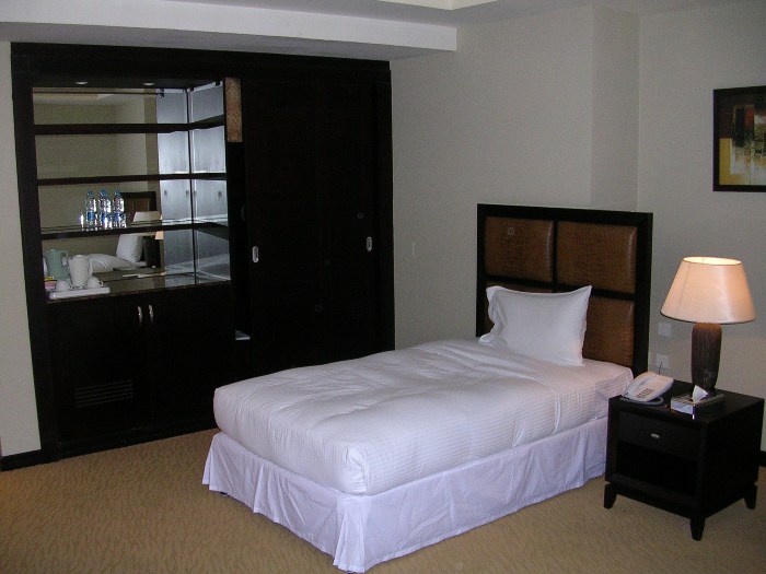 Один в Дохе