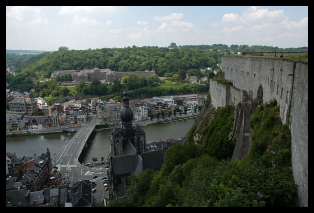 Разная Бельгия (Валлония vs Фландрия)