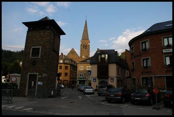 Разная Бельгия (Валлония vs Фландрия)