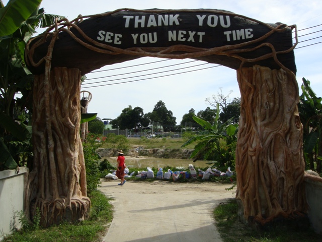 “Умный в гору (>не<) пойдёт…": Mountain Resort – Koh Lipe