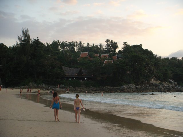 Сочинение. Как я провел лето, нет зиму, нет отпуск. Пукет и