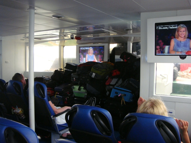 СаТаХуаБа (июль 2011) - every day we’re shuffling (: