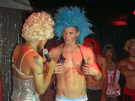 СаТаХуаБа (июль 2011) - every day we’re shuffling (: