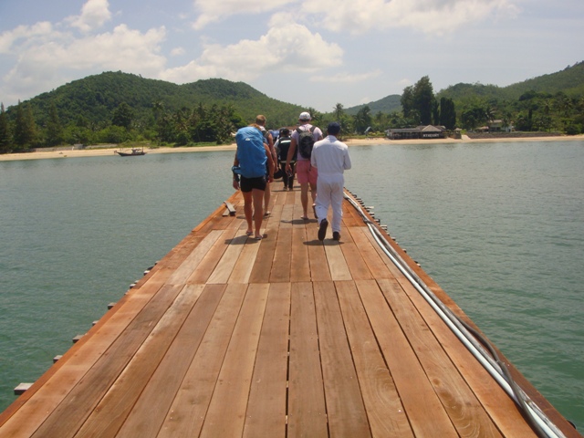 СаТаХуаБа (июль 2011) - every day we’re shuffling (: