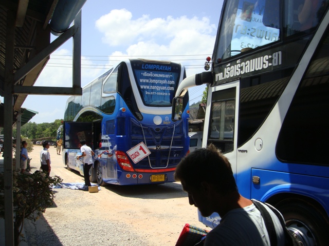 СаТаХуаБа (июль 2011) - every day we’re shuffling (: