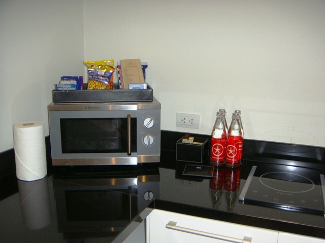 СаТаХуаБа (июль 2011) - every day we’re shuffling (: