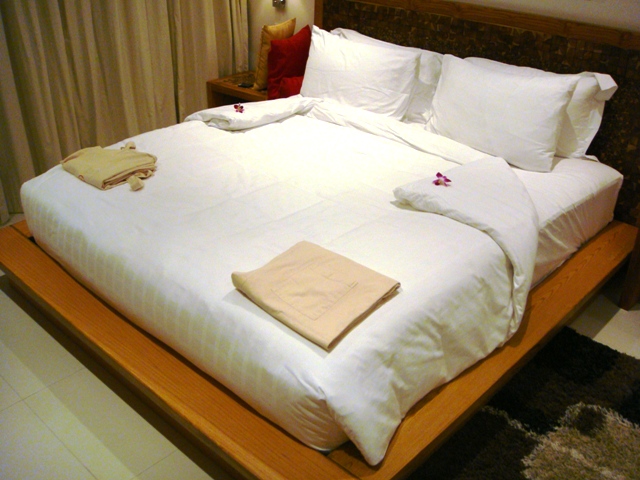 СаТаХуаБа (июль 2011) - every day we’re shuffling (: