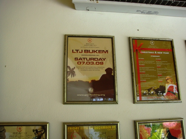 СаТаХуаБа (июль 2011) - every day we’re shuffling (: