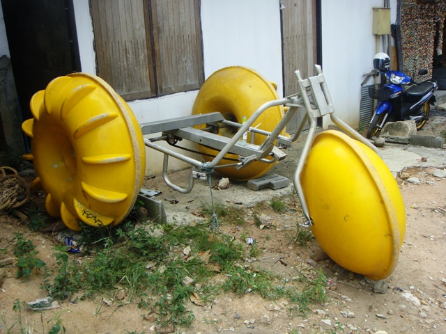 СаТаХуаБа (июль 2011) - every day we’re shuffling (: