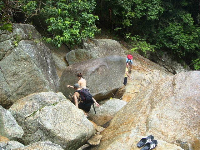 СаТаХуаБа (июль 2011) - every day we’re shuffling (: