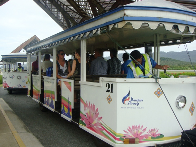 СаТаХуаБа (июль 2011) - every day we’re shuffling (: