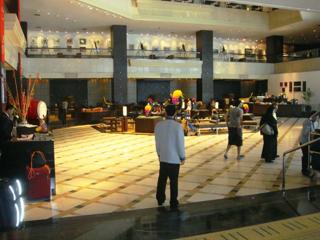 СаТаХуаБа (июль 2011) - every day we’re shuffling (: