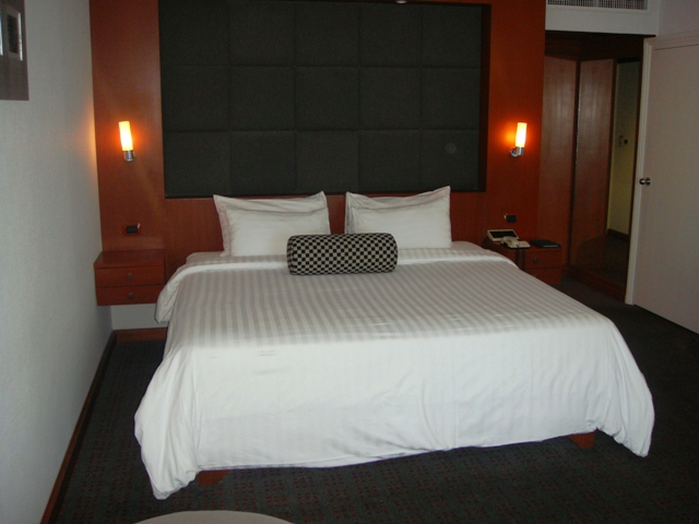 СаТаХуаБа (июль 2011) - every day we’re shuffling (: