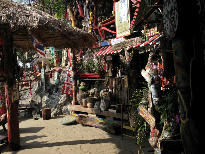 Безмятежный отдых в мятежном Таиланде