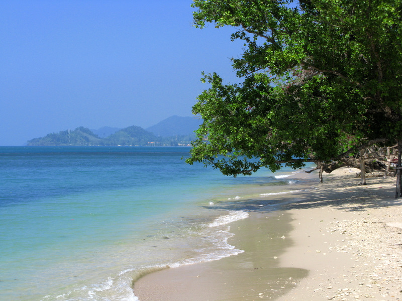 Безмятежный отдых в мятежном Таиланде