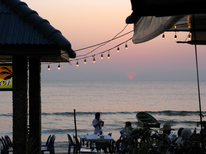 Безмятежный отдых в мятежном Таиланде