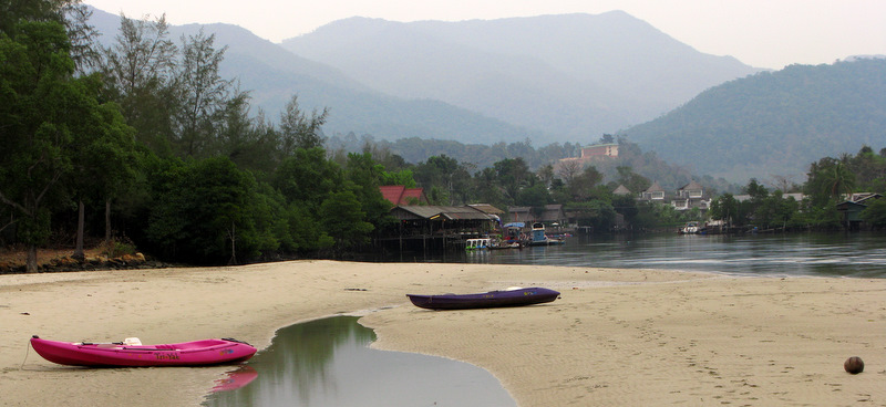 Безмятежный отдых в мятежном Таиланде