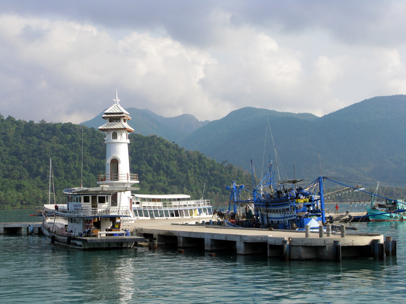 Безмятежный отдых в мятежном Таиланде