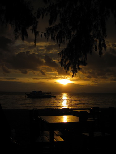 Месяц в Таиланде: Khao Lak – Krabi - Ko Lanta - Phuket Месяц в Таиланде: Khao Lak – Krabi - Ko Lanta - Phuket