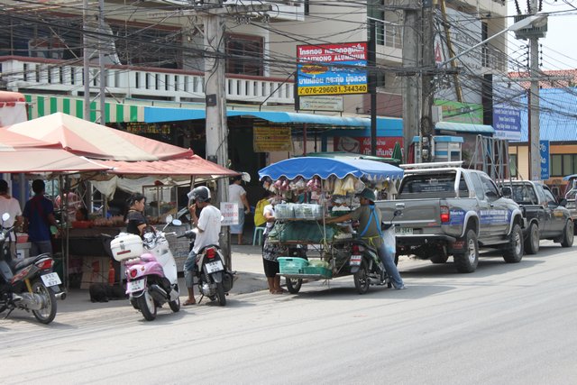 Сочинение. Как я провел лето, нет зиму, нет отпуск. Пукет и