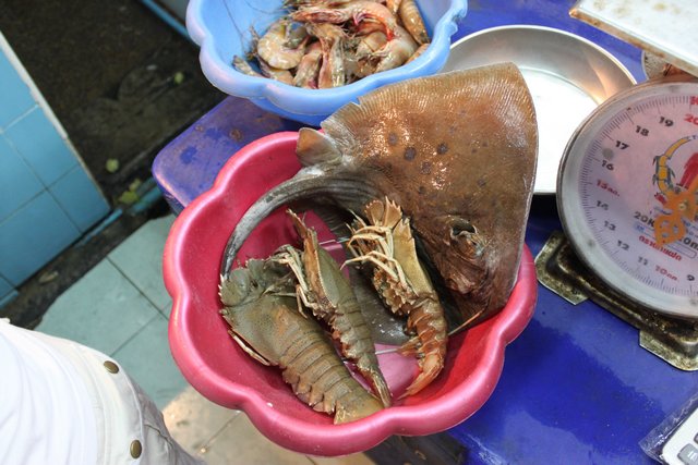 Сочинение. Как я провел лето, нет зиму, нет отпуск. Пукет и