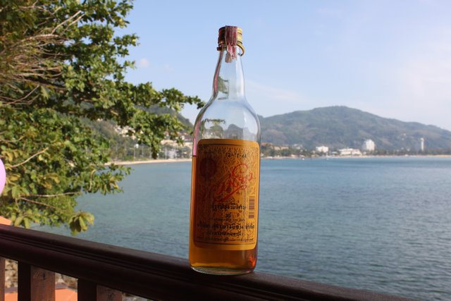 Сочинение. Как я провел лето, нет зиму, нет отпуск. Пукет и