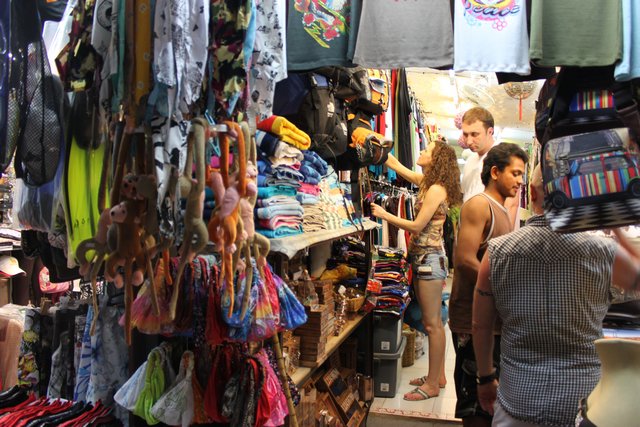 Сочинение. Как я провел лето, нет зиму, нет отпуск. Пукет и