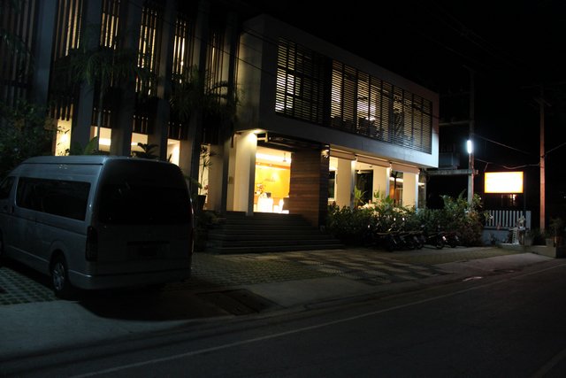 Сочинение. Как я провел лето, нет зиму, нет отпуск. Пукет и