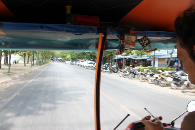 Сочинение. Как я провел лето, нет зиму, нет отпуск. Пукет и