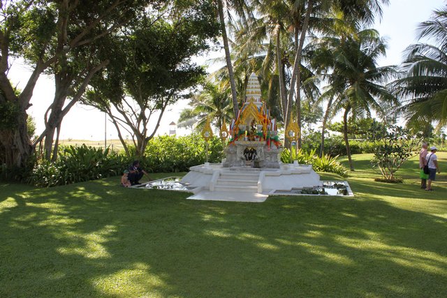 Сочинение. Как я провел лето, нет зиму, нет отпуск. Пукет и