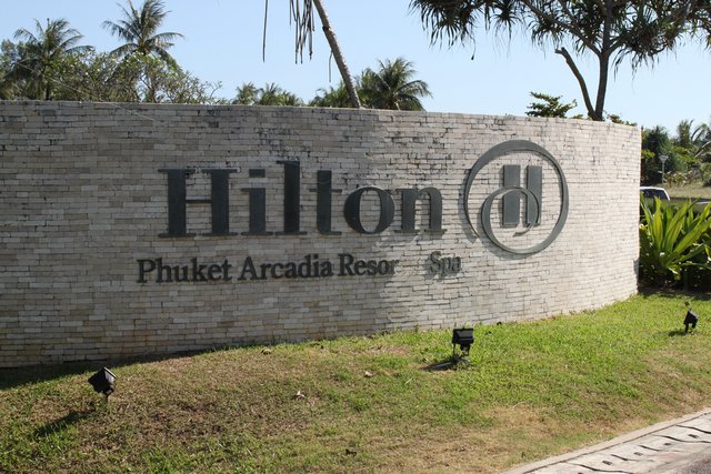 Сочинение. Как я провел лето, нет зиму, нет отпуск. Пукет и