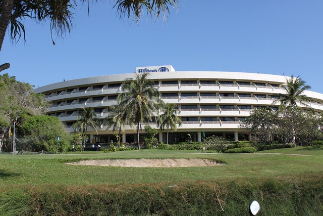 Сочинение. Как я провел лето, нет зиму, нет отпуск. Пукет и