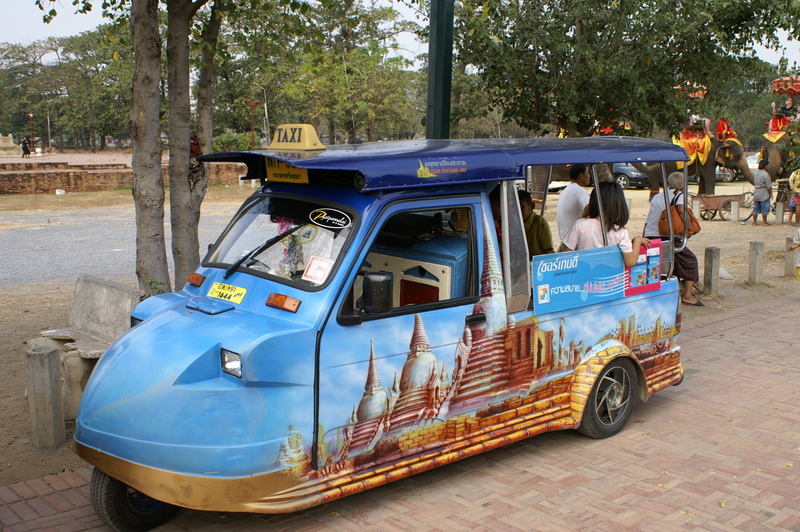 Bangkok Phuket Phi Phi Don Bamboo Island фото (траффик)