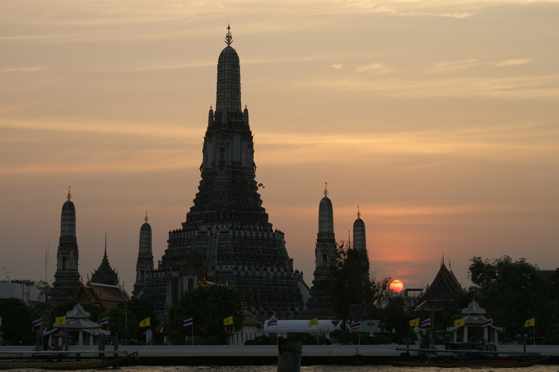 Bangkok Phuket Phi Phi Don Bamboo Island фото (траффик)