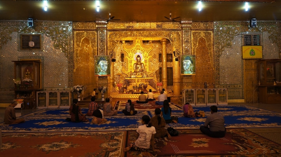 Спонтанно в Мьянму или 4 дня в Янгоне (18.12.11 - 23.12.11) Спонтанно в Мьянму или 4 дня в Янгоне (18.12.11 - 23.12.11)