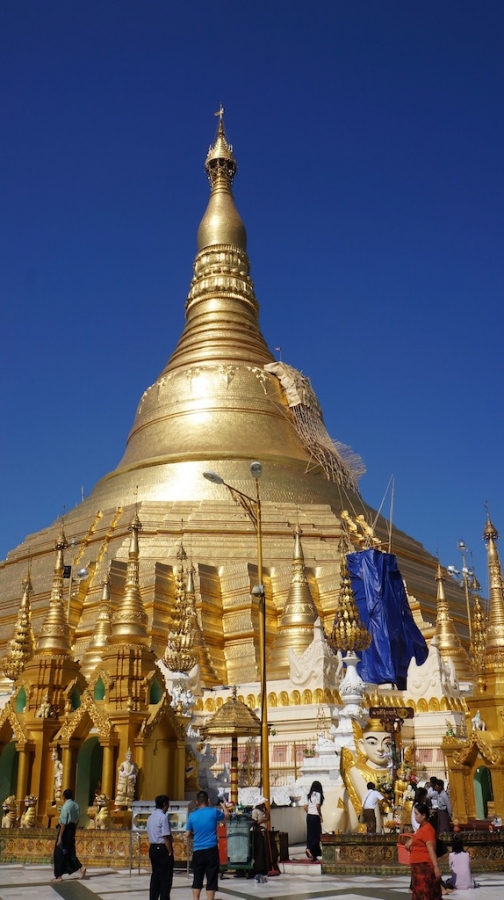 Спонтанно в Мьянму или 4 дня в Янгоне (18.12.11 - 23.12.11) Спонтанно в Мьянму или 4 дня в Янгоне (18.12.11 - 23.12.11)