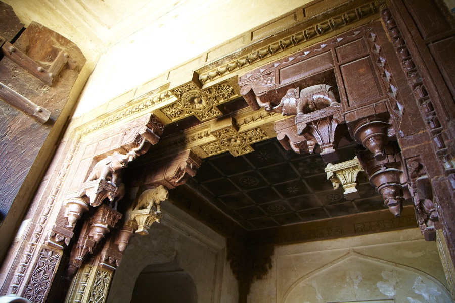 Индия. Там, где нет золотой середины. Индия. Там, где нет золотой середины.