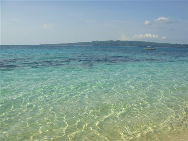 Hi, Boracay: nigi nigi, lapu lapu, halo halo...