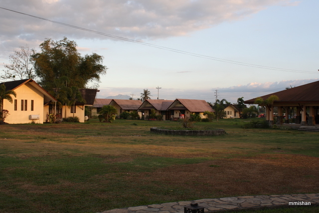 CWC - спортивно водный комплекс в Наге (Naga). Филиппины