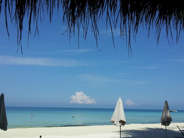 Hi, Boracay: nigi nigi, lapu lapu, halo halo...