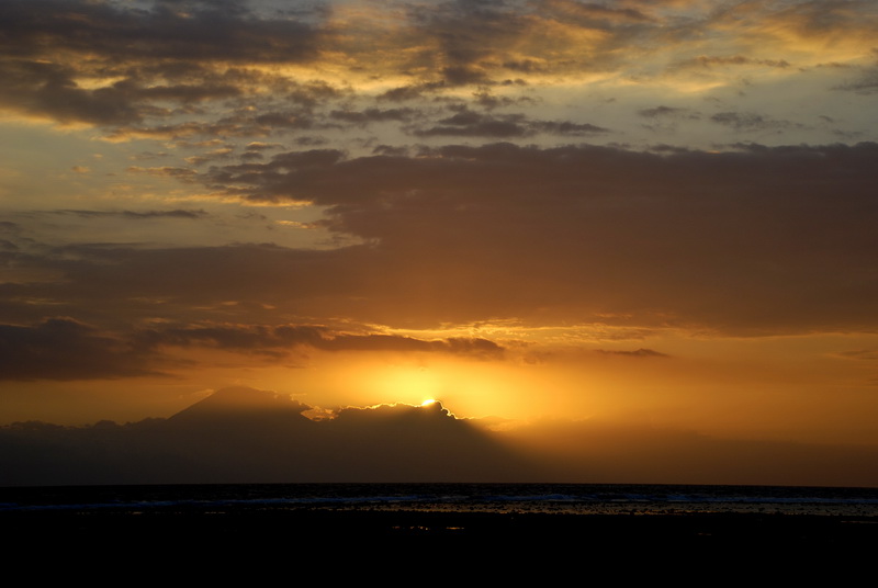 Сумма нескольких визитов на Бали (фото, трафик) Сумма нескольких визитов на Бали (фото, трафик)