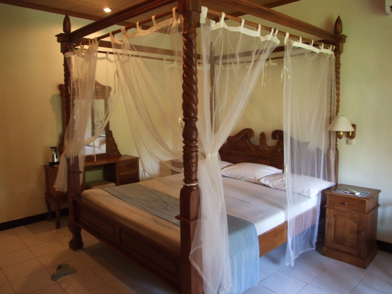 Легиан, Бали, Sari Beach Hotel