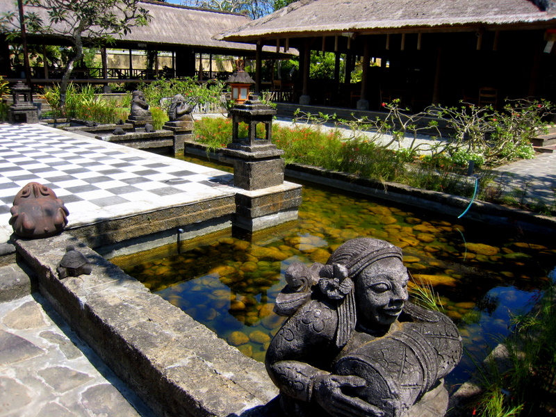Bali. Отели Matahari Terbit и Rumah bali. Кто-нибудь был???