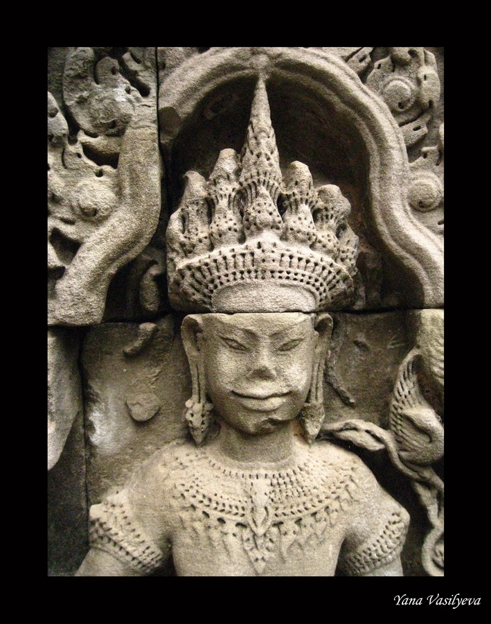 Камбоджа: Пном Пень, Сием Риеп, Сиануквилль. Завершен