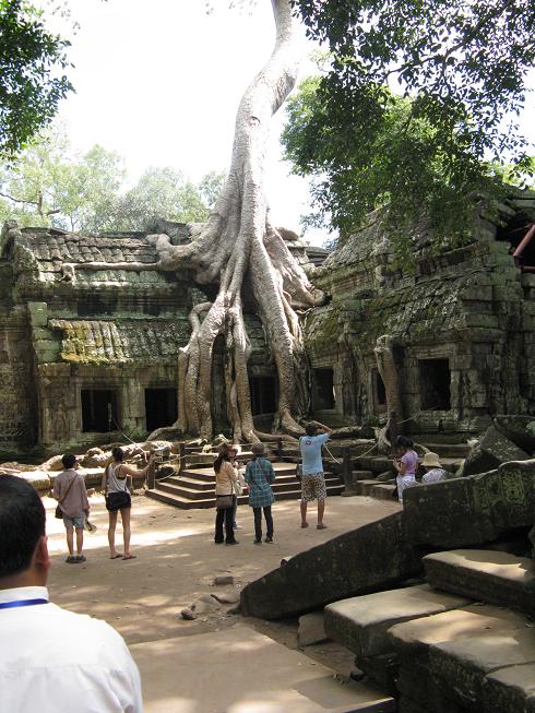 В Ангкор из Таиланда (добавил немного фото)