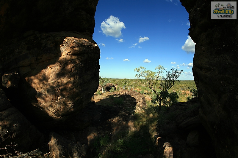 Savannah Way случай в пабе Burketown