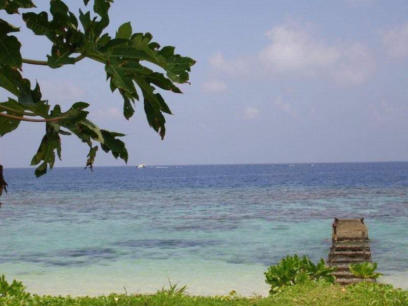 о.Ган (Мальдивы)-нешумный пионерский рай
