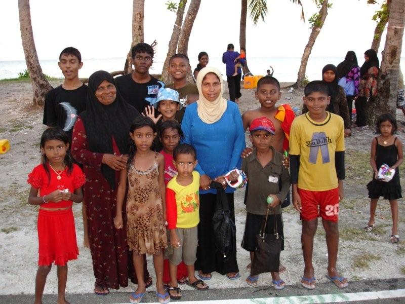 о.Ган (Мальдивы)-нешумный пионерский рай