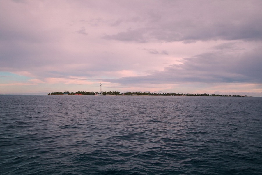 Мальдивская рапсодия в стиле солнечный блюз (10 островов + видеозарисовки) 2013